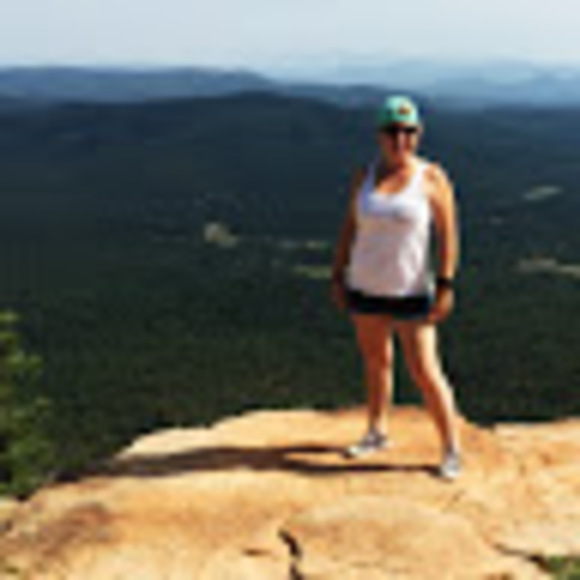 Meet your Posher, Michelle - Picture 2 of 2